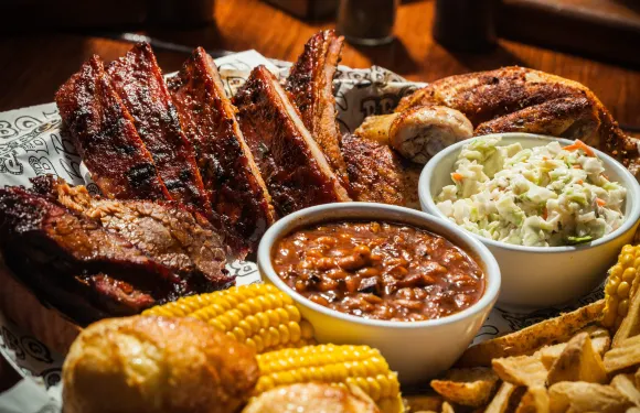 Famous Dave's