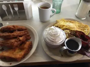 Kelley’s Kafe