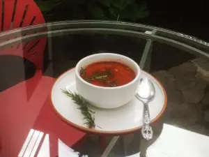 Cafe Kitsch