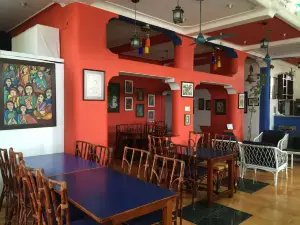 The Cats Eye Restaurant