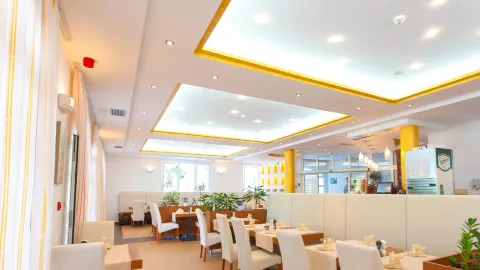 Restoran Mare, Baška Voda in สปลิต-ดัลเมเชีย