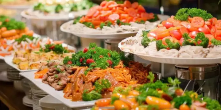 天鵝湖國際大酒店·自助餐廳