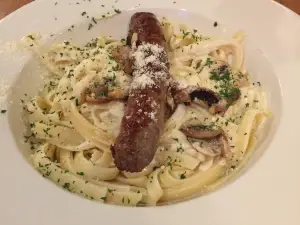 Calarco's Restaurant & Lounge