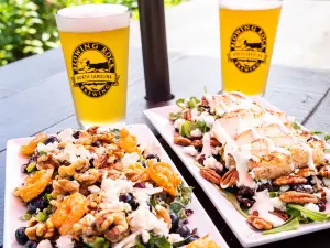 Blowing Rock Ale House & Inn