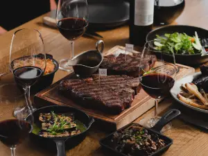 Chuck's Steakhouse