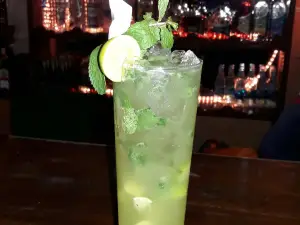 Gecko's Bar