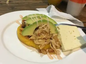 Arepas y Empanadas Colombianas