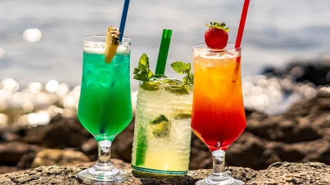 Zeppelin - Beach & lounge bar in Pula