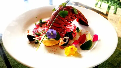 101 Restaurant in มาทาร่า