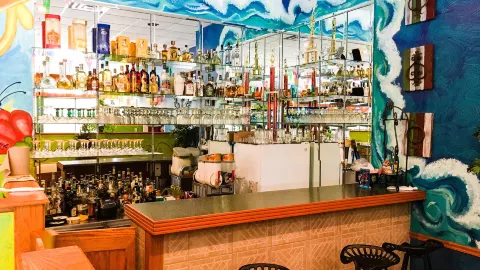 Los Portales Mexican Grill in 밴더버그 카운티