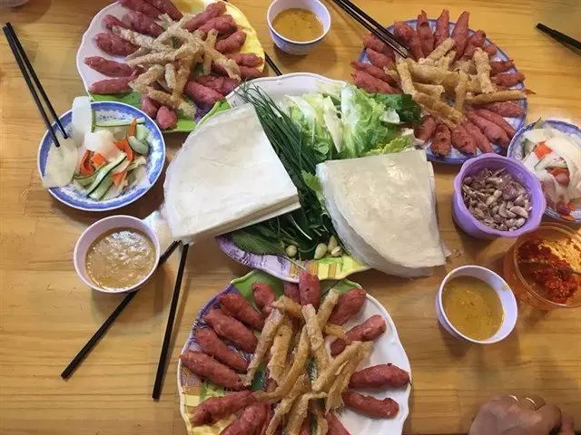 nem nuong ba hung