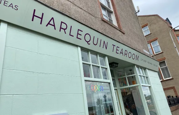 Harlequin Cafe & Bistro