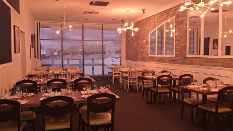 Au Vieux Duluth Repentigny in Repentigny