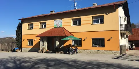 Okrepćevalnica Pri Belem križu