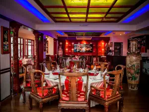 Chloe's Chinese Restaurant
