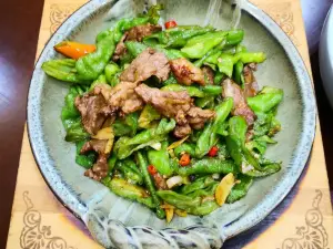 清真泰山美食宫