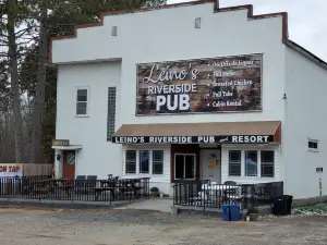 Leino's Riverside Pub