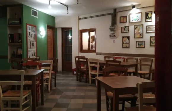 Kamares