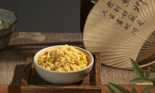 Li Baixie · Crab Roe Noodles · River View Restaurant (The Bund · Yuyuan Branch)