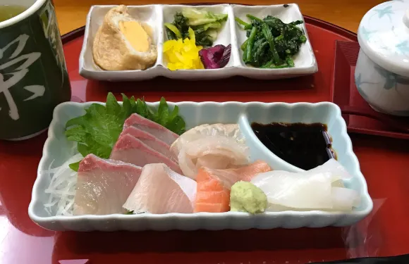 Sakae Sushi