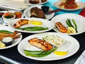 Riverside Restaurant & Lounge