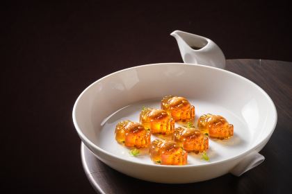 Cai Feng Lou Chinese Restaurant