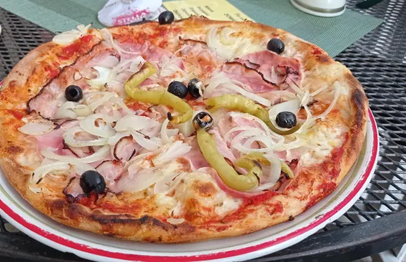 Pizzeria Ionia