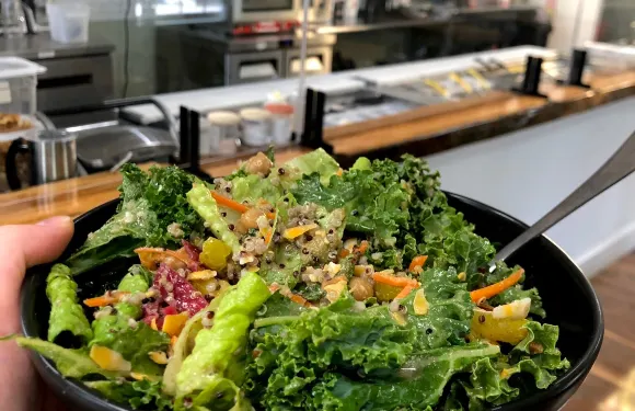 Love Greens Salad And Juice Bar