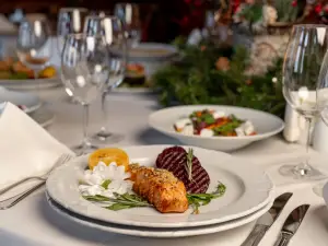 Seasons Restaurant