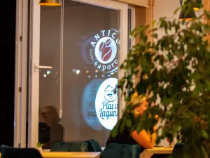 Plava Laguna Restaurant & Caffe