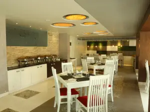 Amber Leaf Restaurant