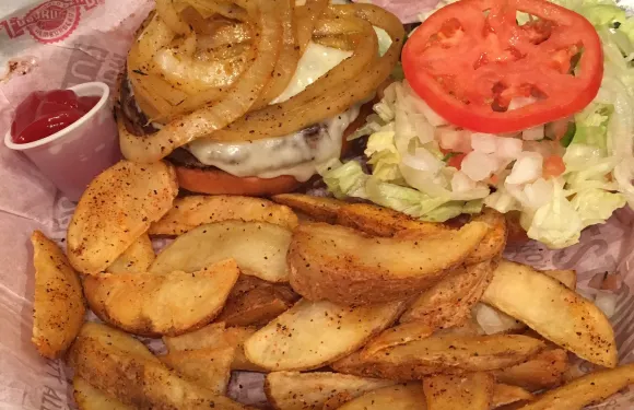 Fuddruckers