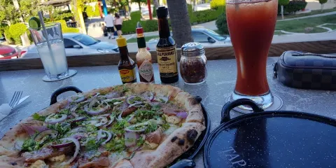 Tap Deck Pizza & Beer