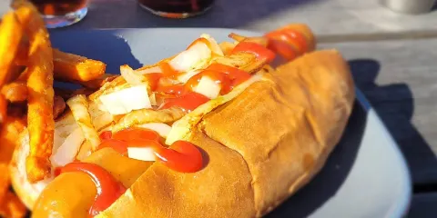 Radcliffes Cafe Bar