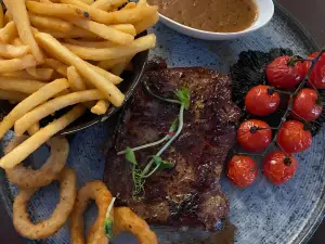 The Vic In The Valley