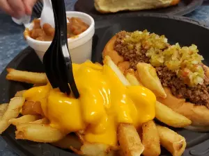 Heidi's Hot Dogs