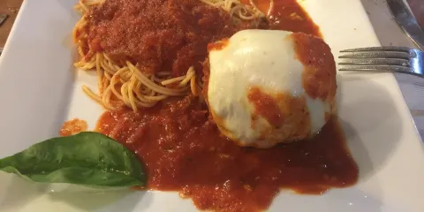Mama Riso's Restaurant
