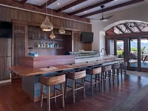 Bar Ocho