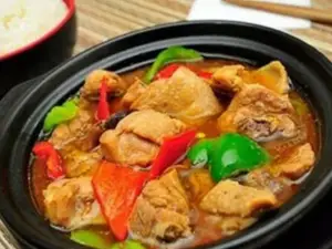 黄焖鸡米饭(十字坡大道店)
