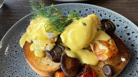 F5 Coffee and Kitchen in Perth