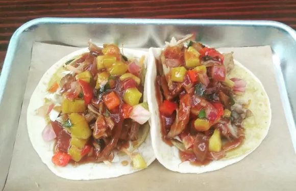 Brewchachos Tacos & Cantina Galveston