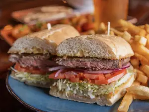 Septembers Taproom & Eatery - Redlands