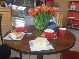Cafe Klatsch