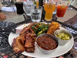 Mudtown Station Brewery and Restaurant