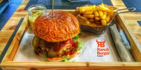 Ranch Burger & Pizza