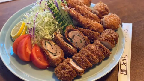 Tonkatsu Ozeki in Fujisawa