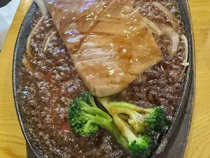 Toyama Japanese Restaurant