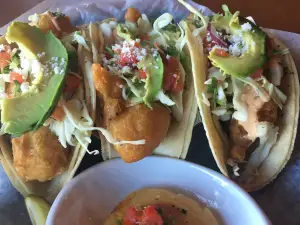Lago Tacos - Excelsior