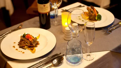 Du Bastion Fine Dining Restaurant in อันตัลยา