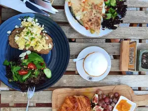 Cafe Bi'yer
